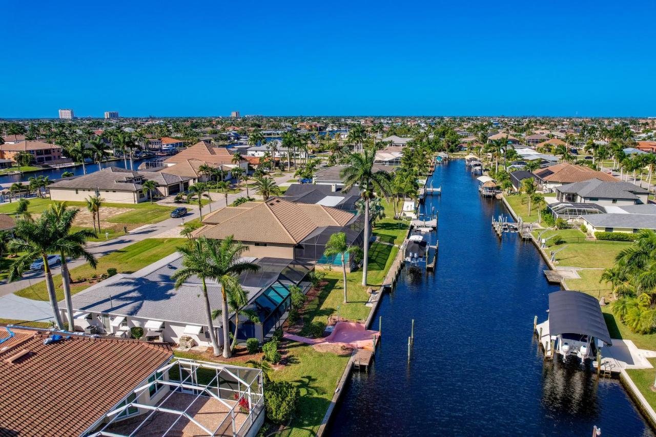 Waterfront Cape Coral Home With Private Pool! Екстер'єр фото